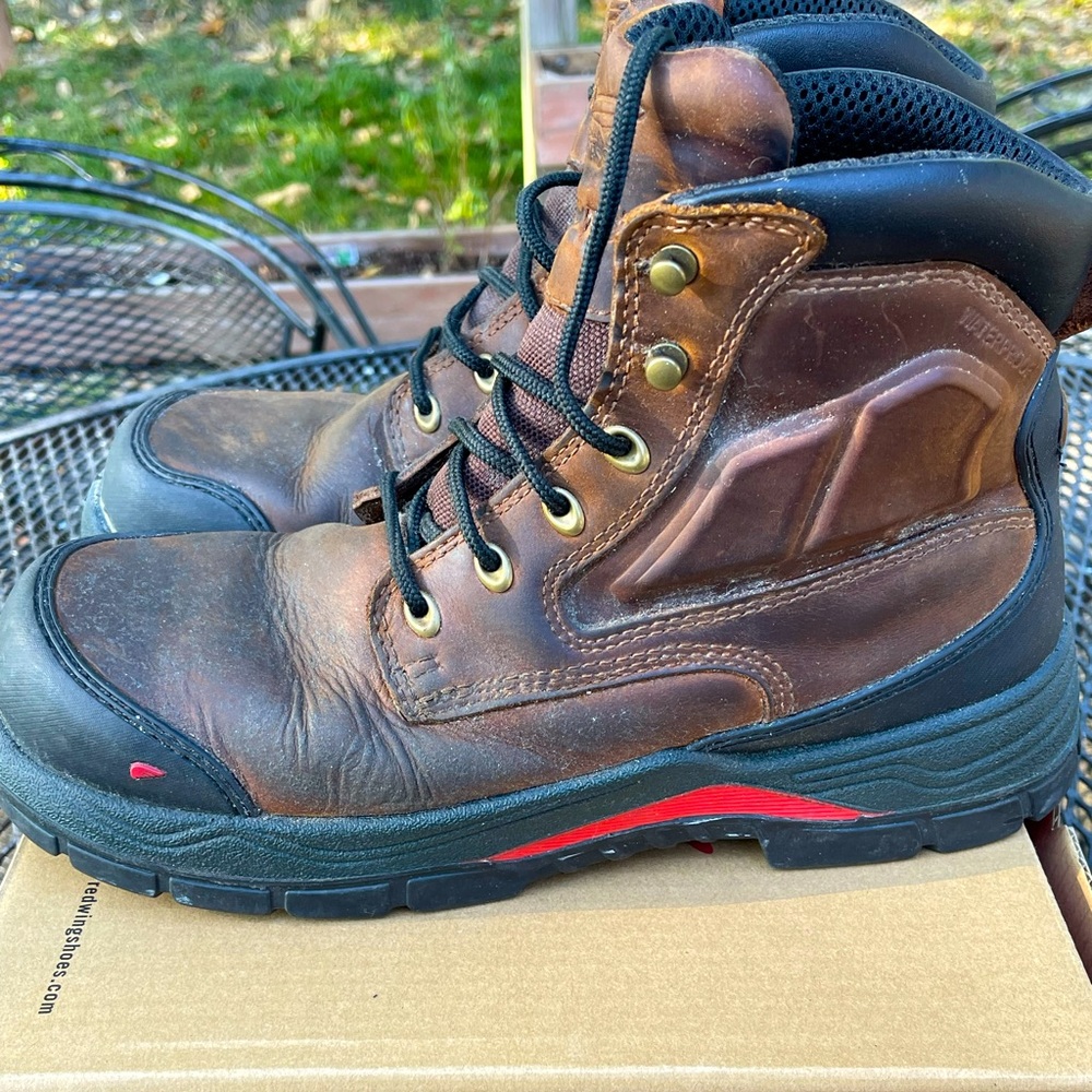 Red Wing Shoes Work Boots - Hombre (size 12)